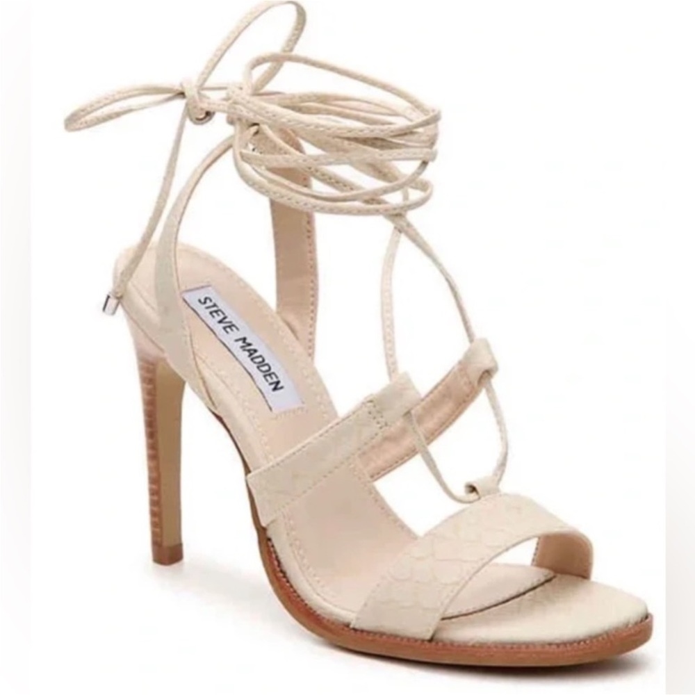 NWOT Steve Madden Strappy Faux Snakeskin Lace-Up Sandals